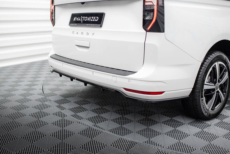 Rear Splitter (with vertical bars) suitable for Volkswagen Caddy Maxi Mk5