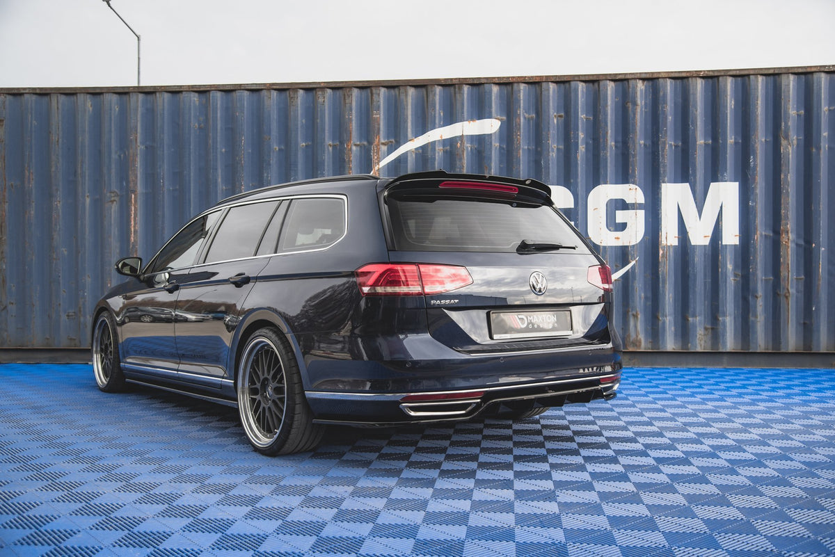 Rear Splitter (with vertical bars) suitable for Volkswagen Passat B8
