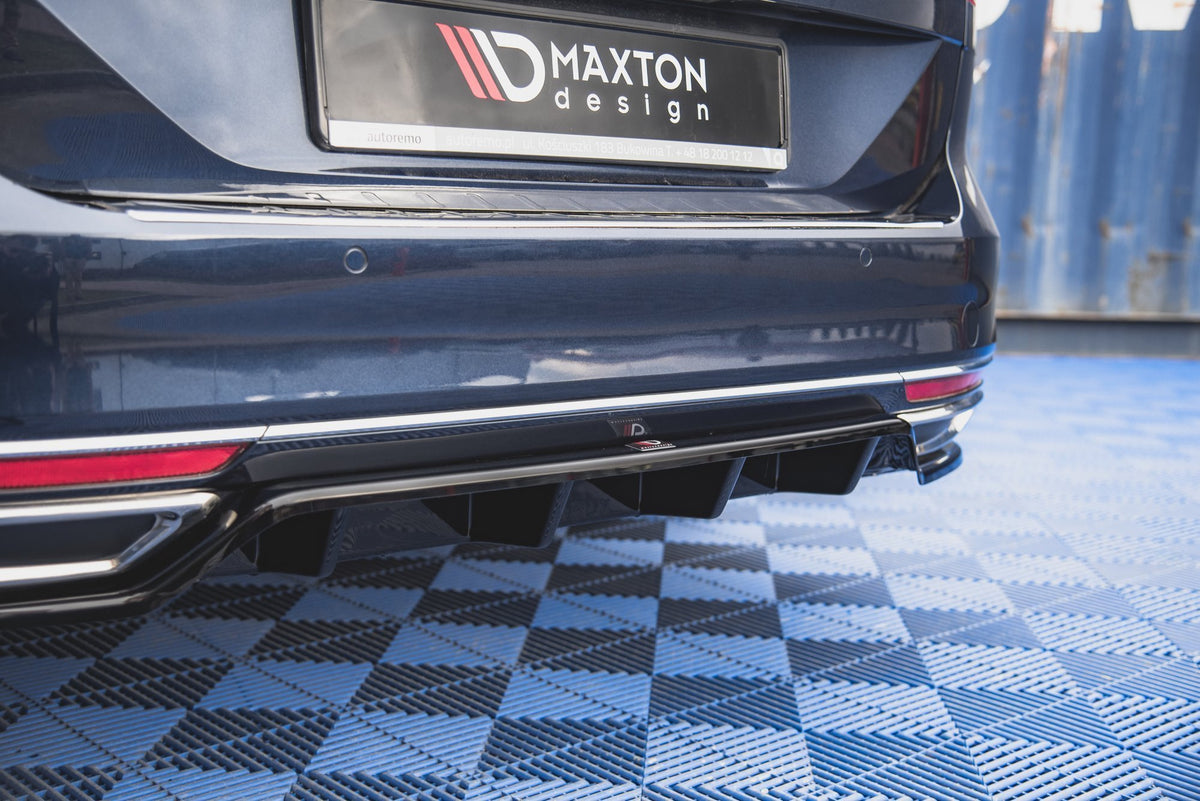 Rear Splitter (with vertical bars) suitable for Volkswagen Passat B8