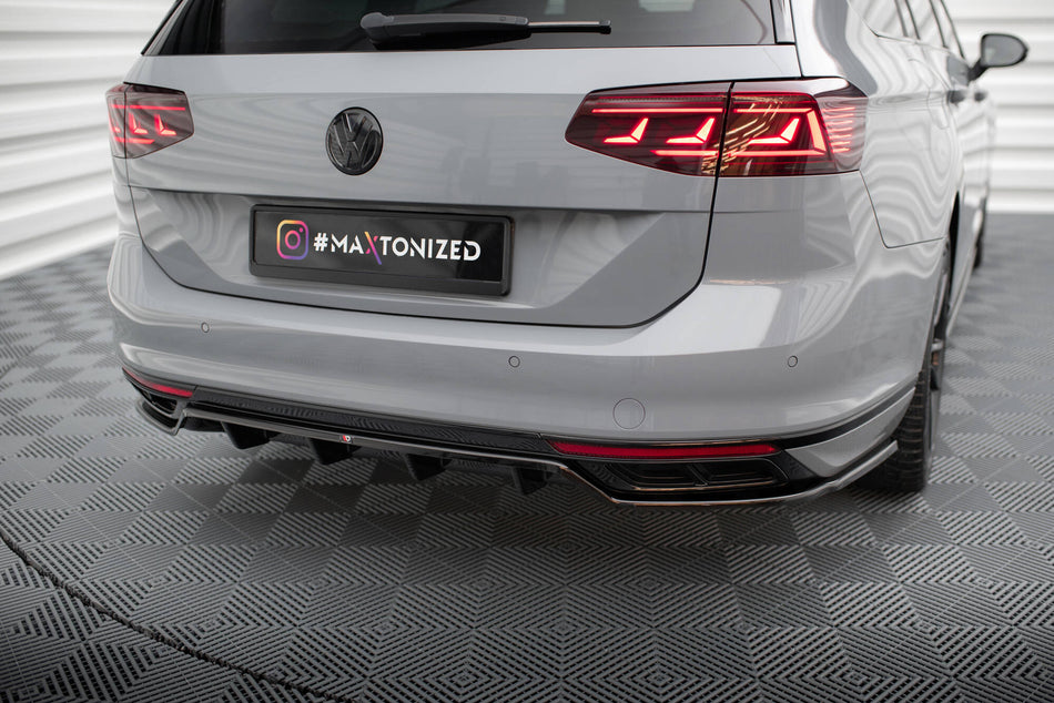 Rear Splitter (with vertical bars) suitable for Volkswagen Passat R-Line B8 Facelift