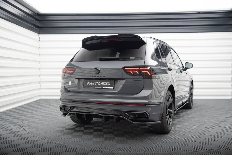Rear Splitter (with vertical bars) suitable for Volkswagen Tiguan R-Line Mk2 Facelift