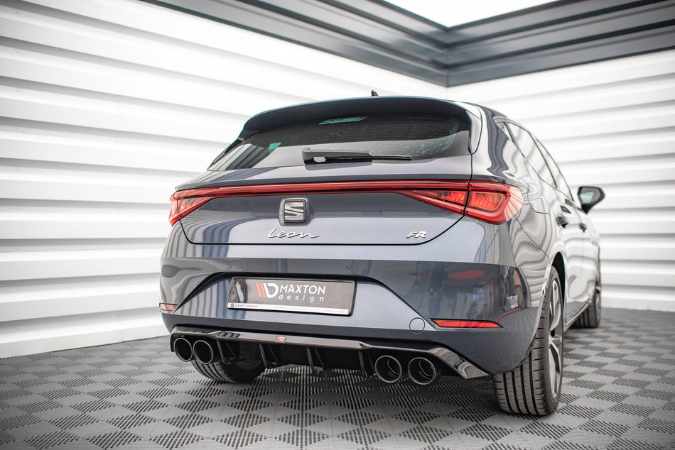 Rear Valance + Exhaust Ends Imitation suitable for Seat Leon FR Hatchback Mk4