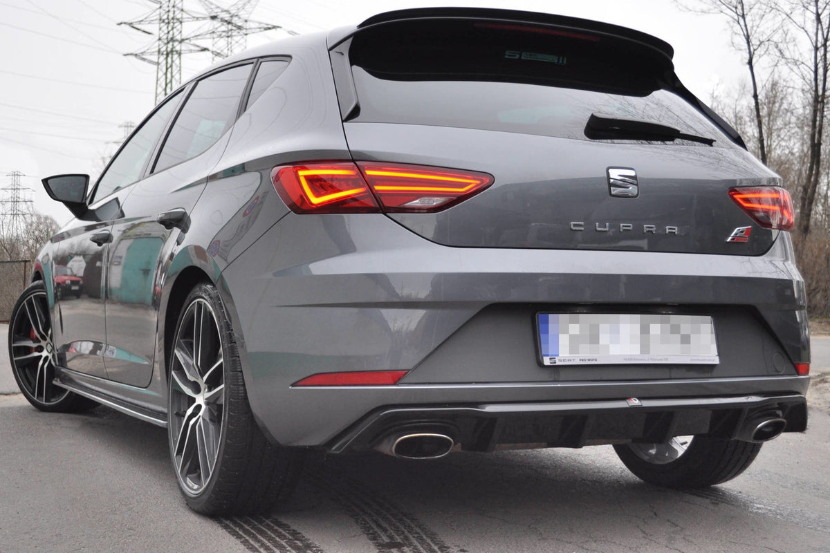 Rear Valance V.1 suitable for Seat Leon Cupra Mk3 FL Hatchback