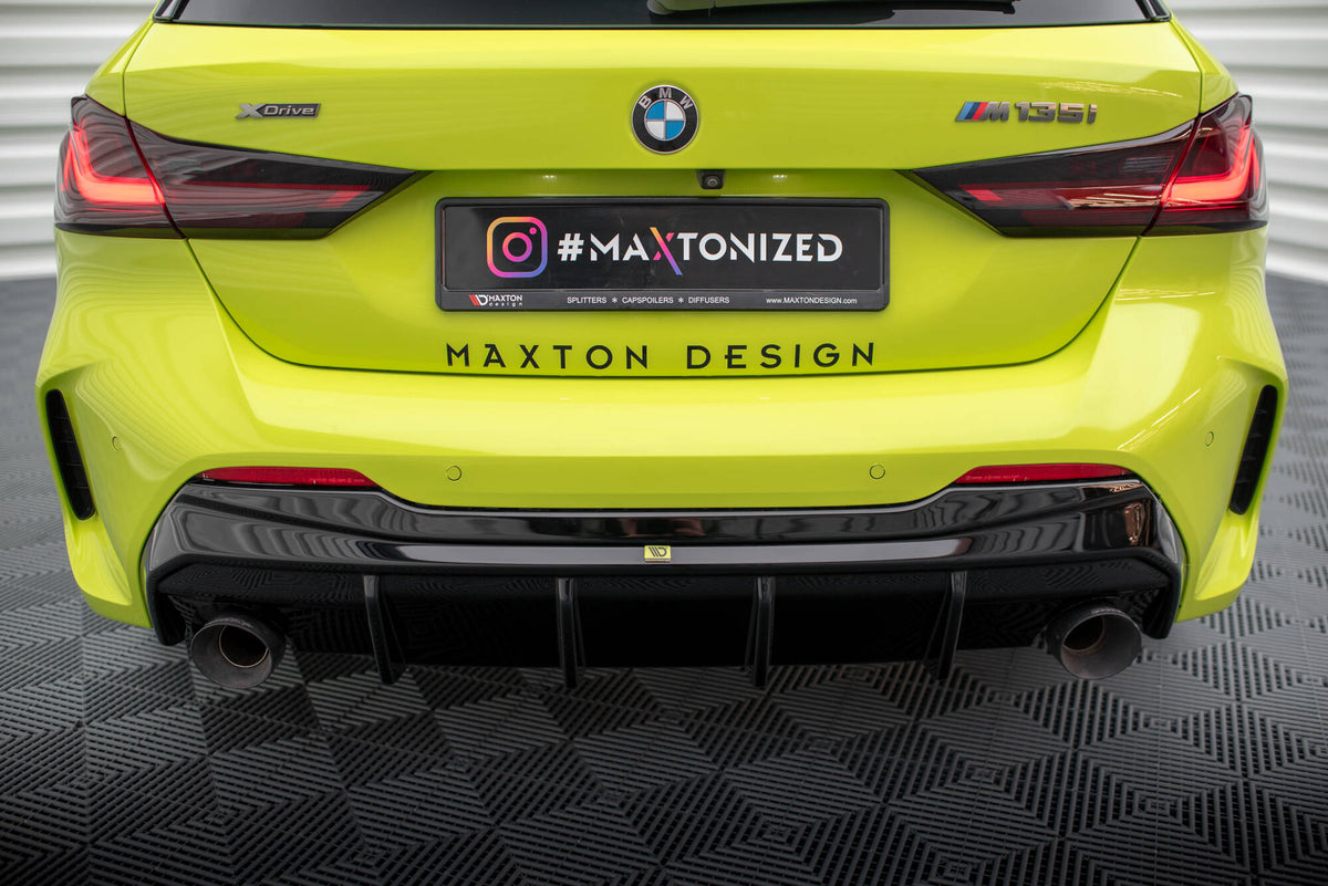 Rear Valance V.3 suitable for BMW 1 F40 M-Pack/ M135i / 128ti (Version with single exhausts on two sides)