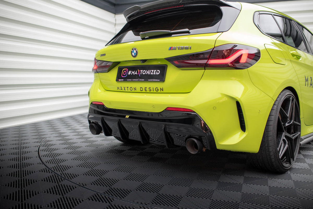 Rear Valance V.3 suitable for BMW 1 F40 M-Pack/ M135i / 128ti (Version with single exhausts on two sides)