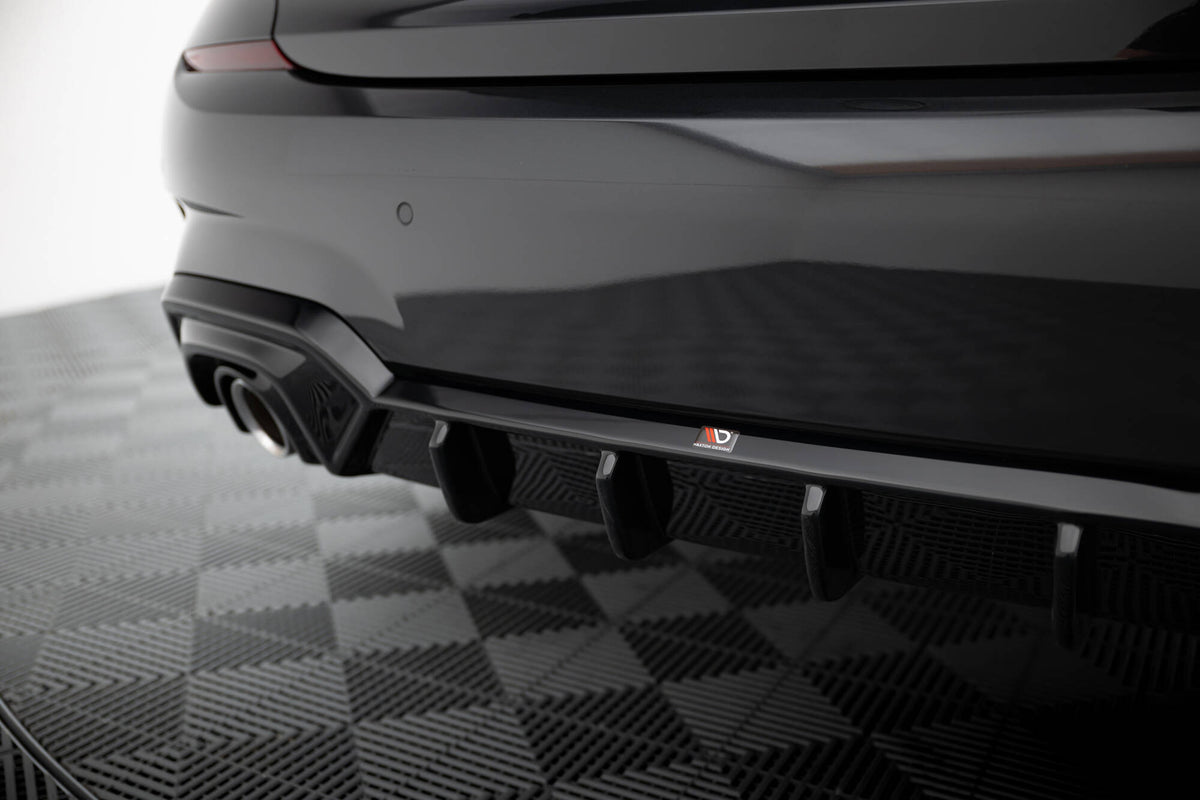 Rear Valance suitable for BMW 3 M-Pack G20 / G21 (Fits car with towbar)