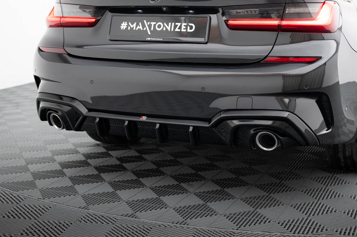 Rear Valance suitable for BMW 3 M-Pack G20 / G21 (Fits car with towbar)