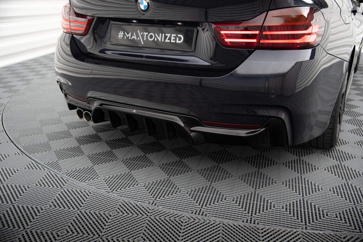 Rear Valance suitable for BMW 4 Coupe / Gran Coupe / Cabrio M-Pack F32 / F36 / F33 (Version with exhaust on one side)