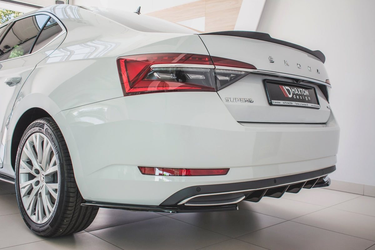 Rear Valance suitable for Skoda Superb Liftback / Combi Mk3 FL