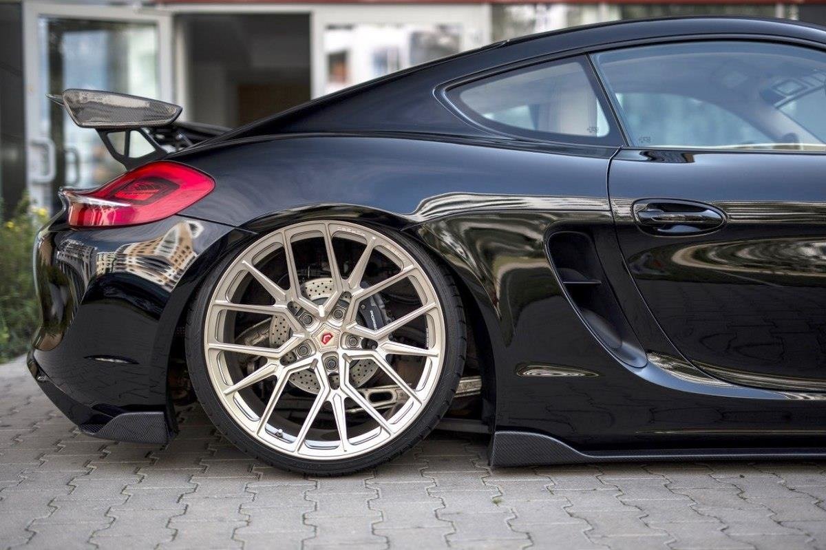 SIDE SKIRTS DIFFUSERS suitable for Porsche Cayman Mk2 981C