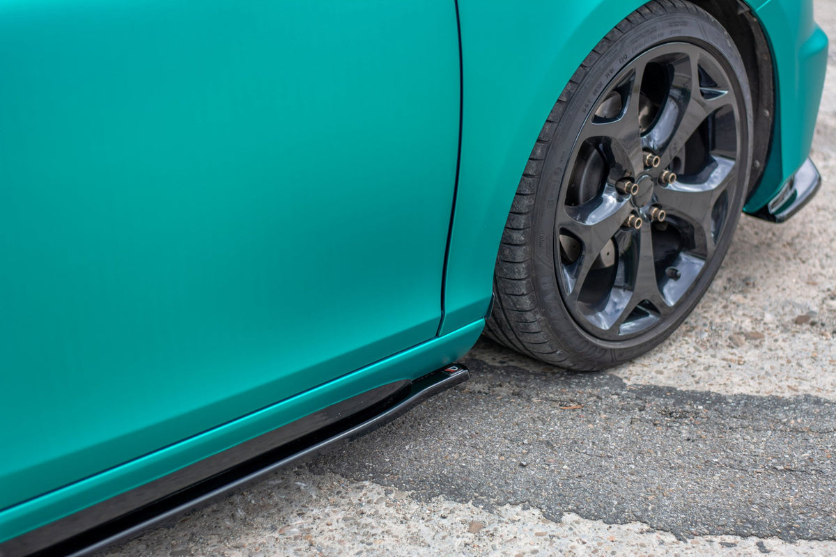 SIDE SKIRTS DIFFUSERS suitable for Volvo V40 R-design