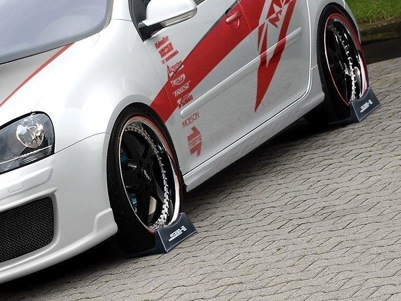 SIDE SKIRTS suitable for Volkswagen GOLF 5 GTI LOOK