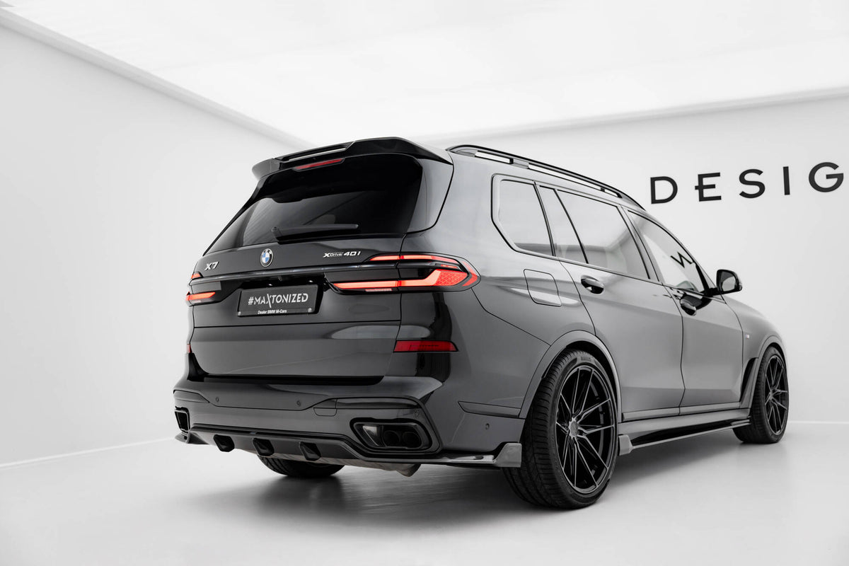 Set of Prepreg Carbon Splitters V.1 suitable for BMW X7 M-Pack G07 Facelift