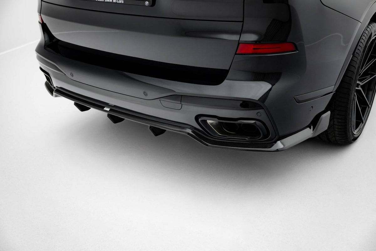 Set of Prepreg Carbon Splitters V.1 suitable for BMW X7 M-Pack G07 Facelift
