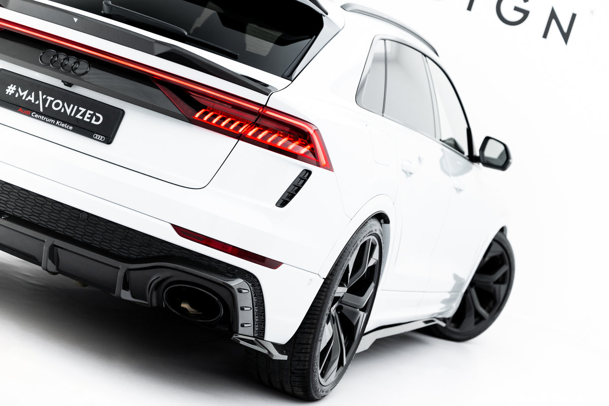 Set of Prepreg Carbon Splitters suitable for Audi RSQ8 Mk1