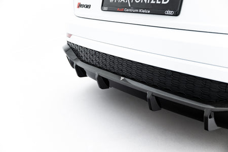 Set of Prepreg Carbon Splitters suitable for Audi RSQ8 Mk1