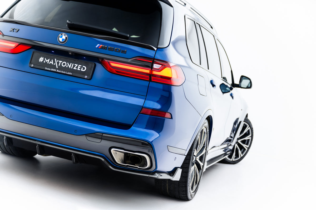 Set of Prepreg Carbon Splitters suitable for BMW X7 M-Pack G07
