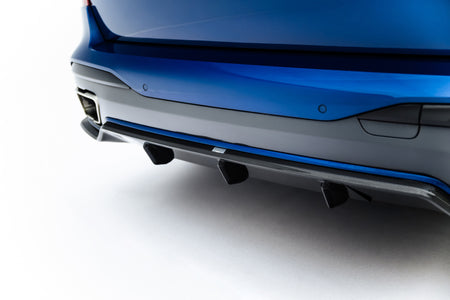 Set of Prepreg Carbon Splitters suitable for BMW X7 M-Pack G07