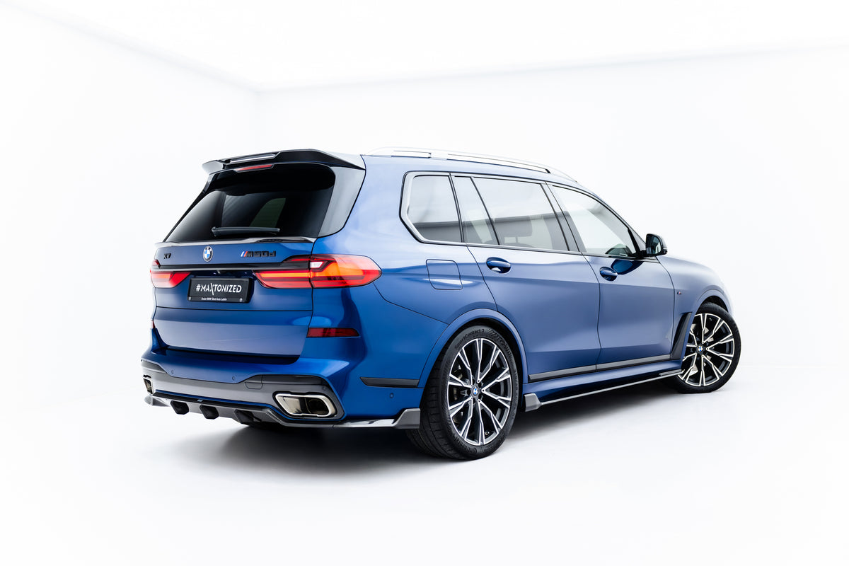 Set of Prepreg Carbon Splitters suitable for BMW X7 M-Pack G07