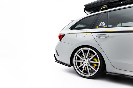 Set of Splitters V.1 suitable for Skoda Octavia RS Combi Mk4