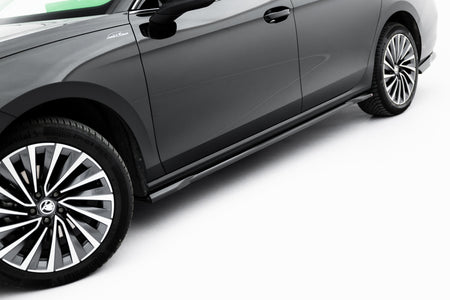 Set of Splitters V.1 suitable for Skoda Superb Sedan Mk4