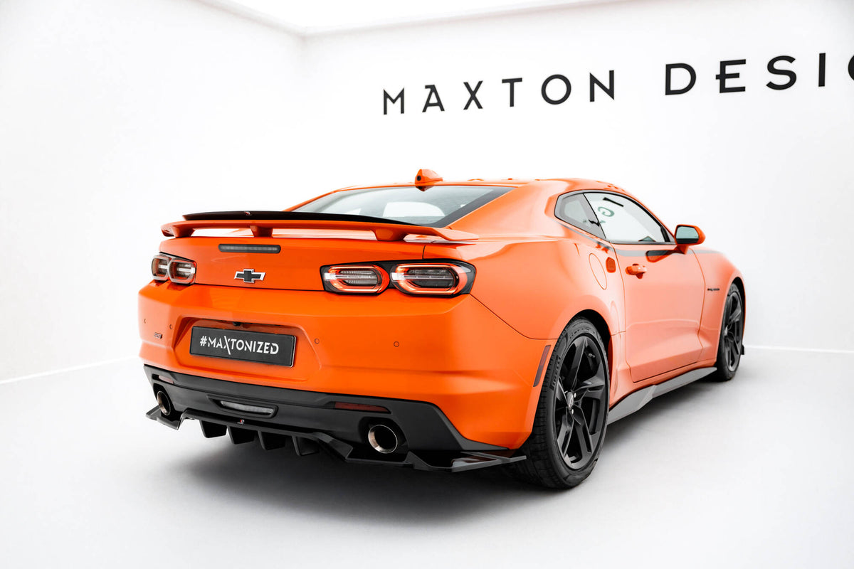 Set of Splitters V.2 suitable for Chevrolet Camaro SS Mk6 Facelift