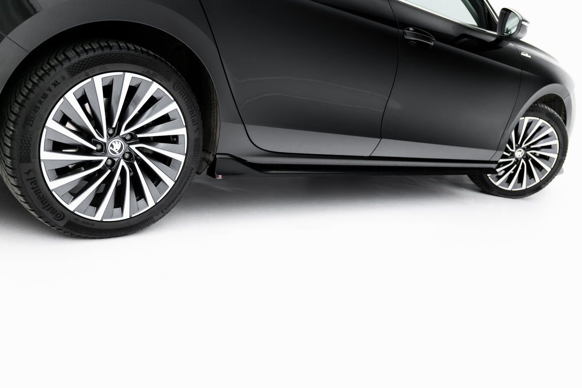 Set of Splitters V.2 suitable for Skoda Superb Sedan Mk4