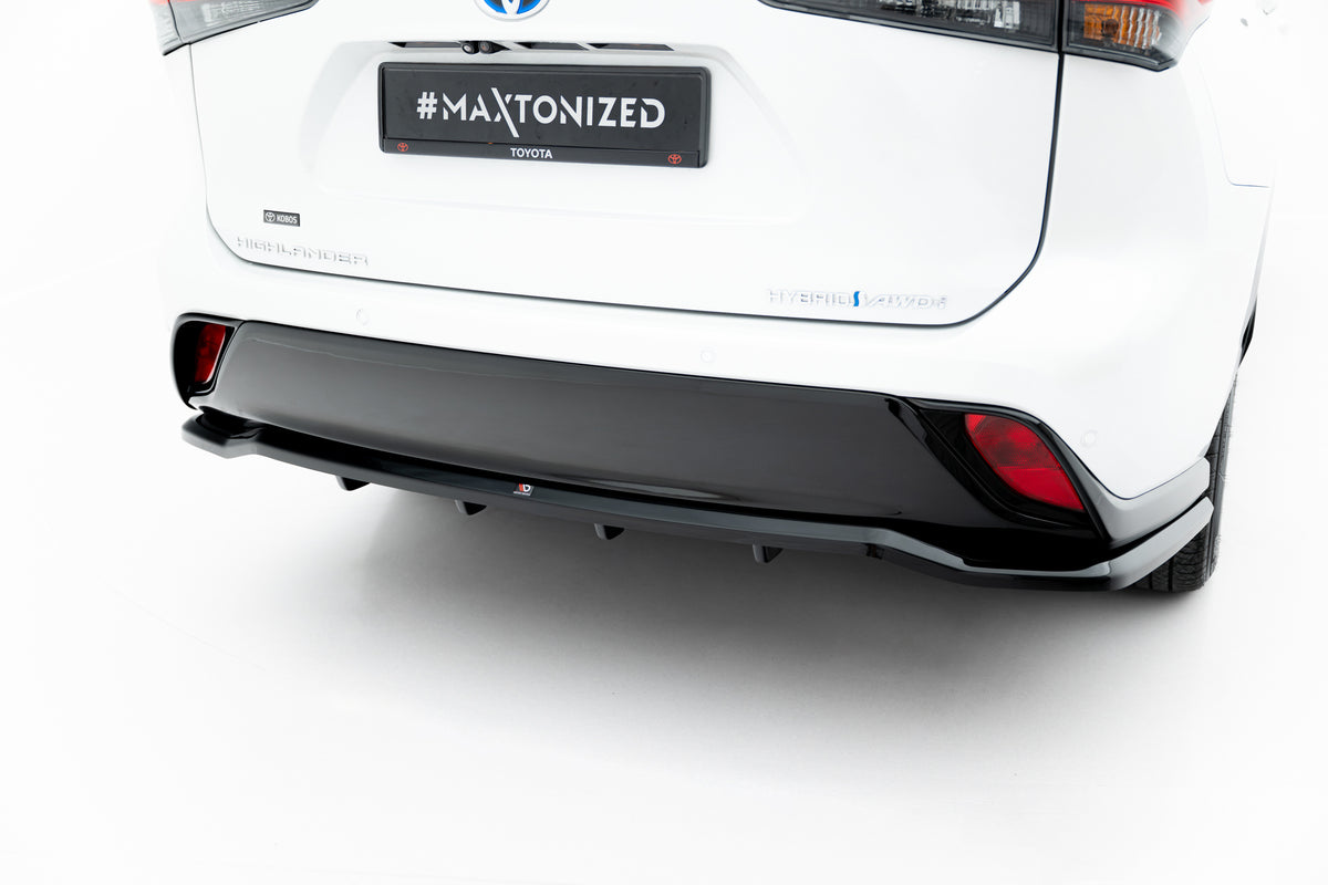 Set of Splitters V.2 suitable for Toyota Highlander Mk4