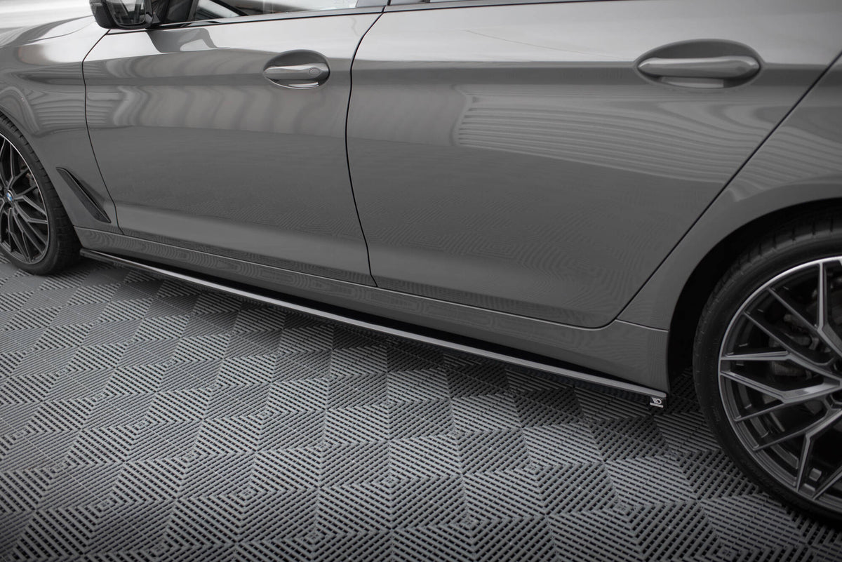 Set of Splitters suitable for BMW 5 Touring G31