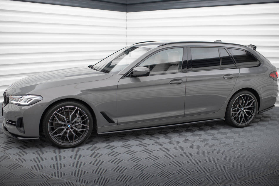 Set of Splitters suitable for BMW 5 Touring G31