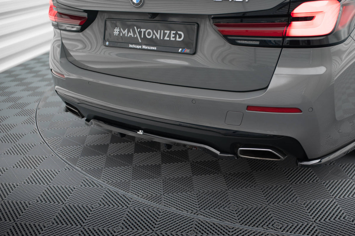 Set of Splitters suitable for BMW 5 Touring G31