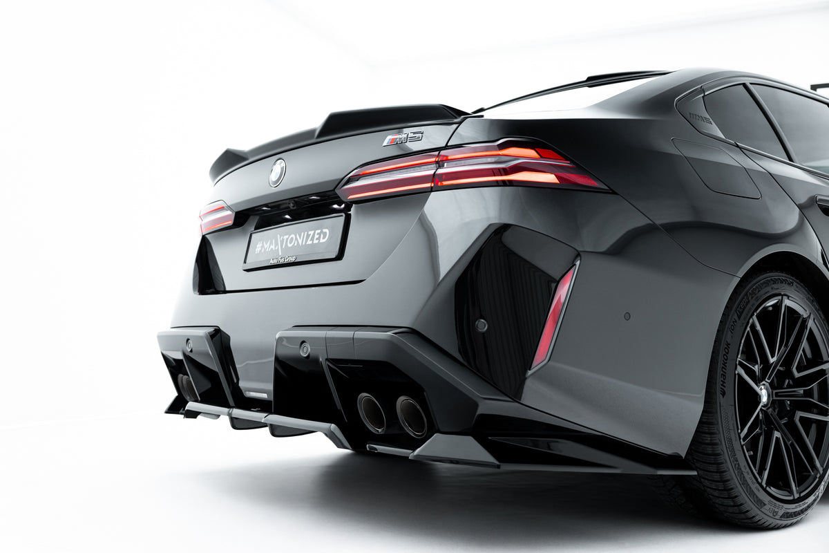 Set of Splitters suitable for BMW M5 Sedan G90