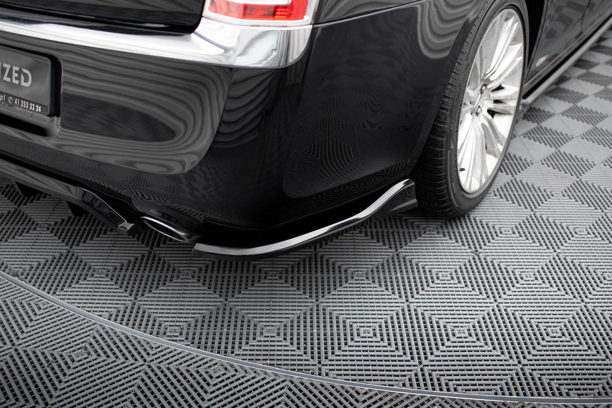 Set of Splitters suitable for Chrysler 300 Mk2