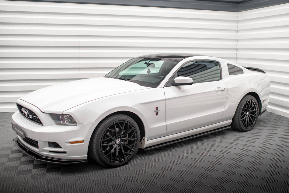 Set of Splitters suitable for Ford Mustang Mk5 Facelift