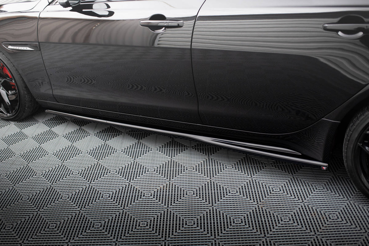 Set of Splitters suitable for Jaguar XE X760 Facelift