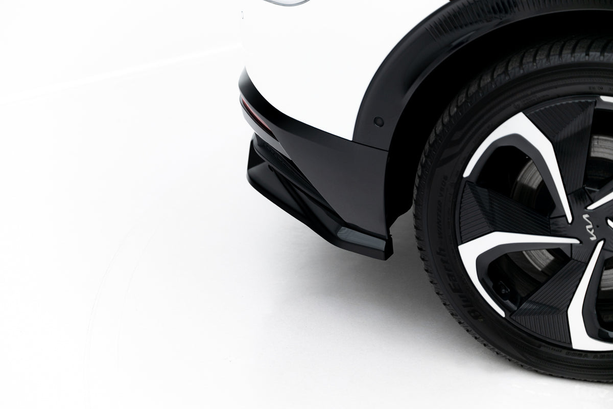 Set of Splitters suitable for Kia EV6 Mk1