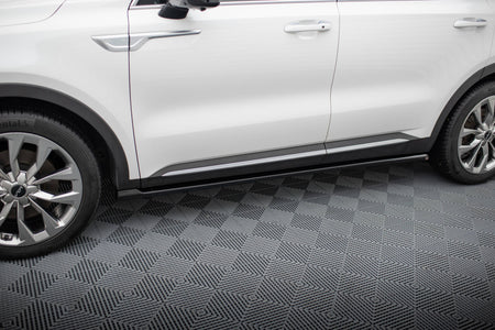 Set of Splitters suitable for Kia Sorento Mk4