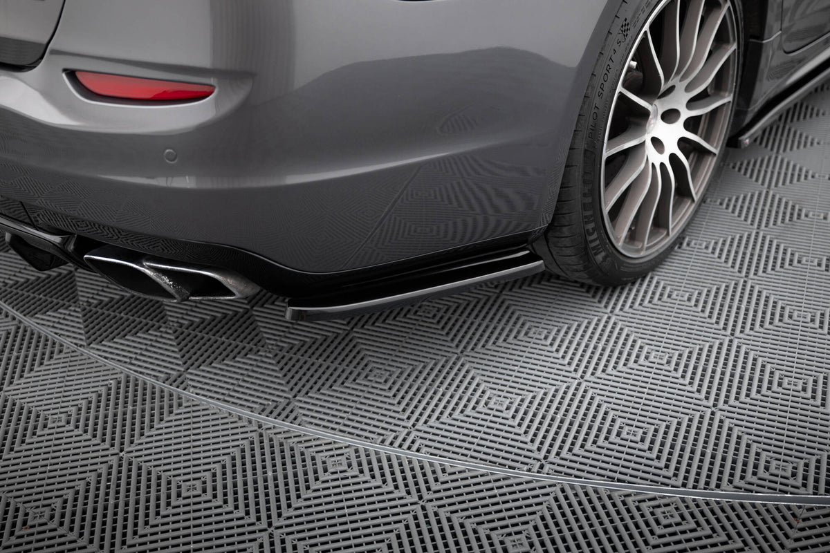 Set of Splitters suitable for Maserati Quattroporte Mk6