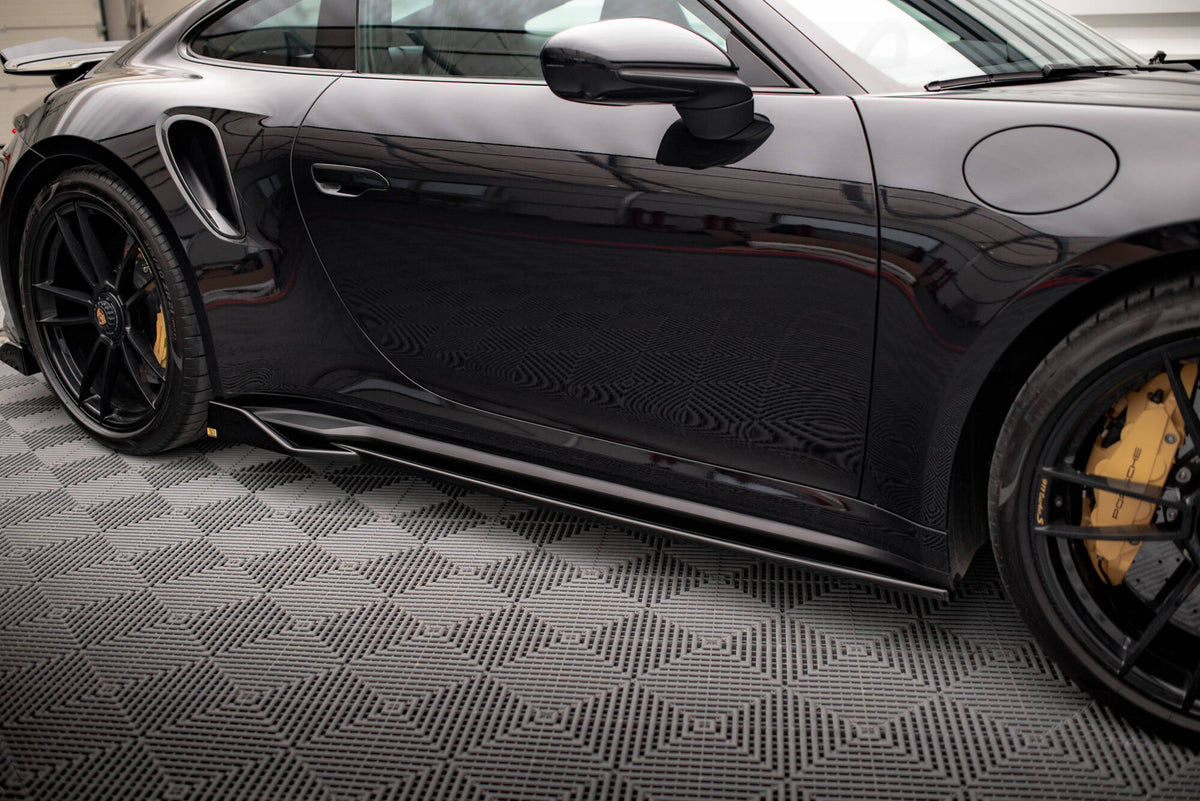 Set of Splitters suitable for Porsche 911 Turbo S 992