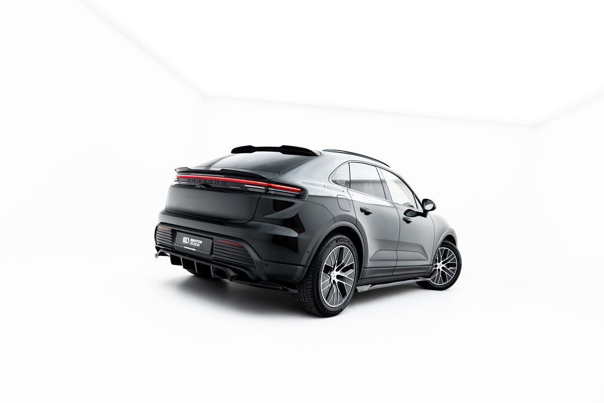 Set of Splitters suitable for Porsche Macan EV Mk1