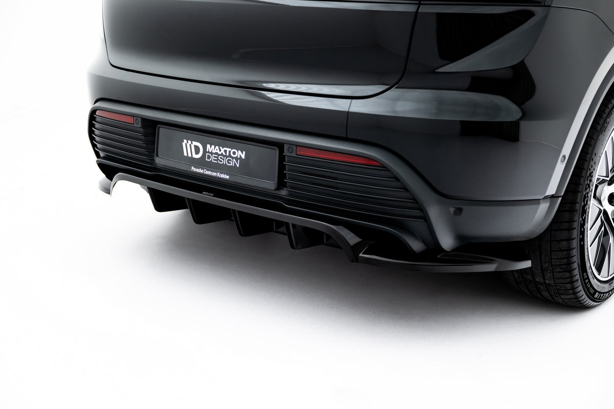 Set of Splitters suitable for Porsche Macan EV Mk1