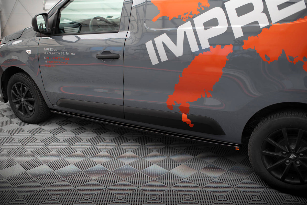 Set of Splitters suitable for Renault Express Mk2