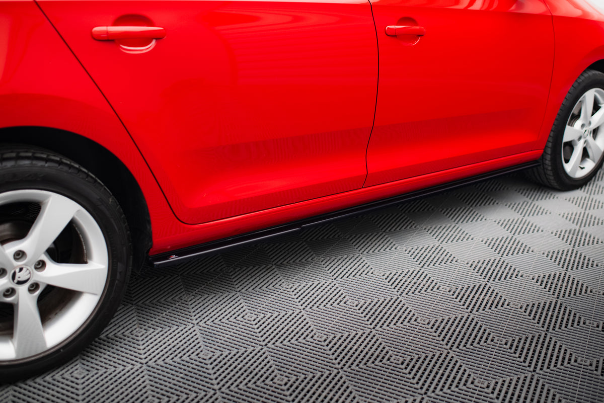 Set of Splitters suitable for Skoda Rapid Spaceback