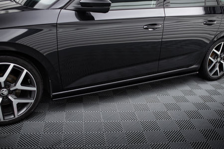 Set of Splitters suitable for Skoda Scala Mk1