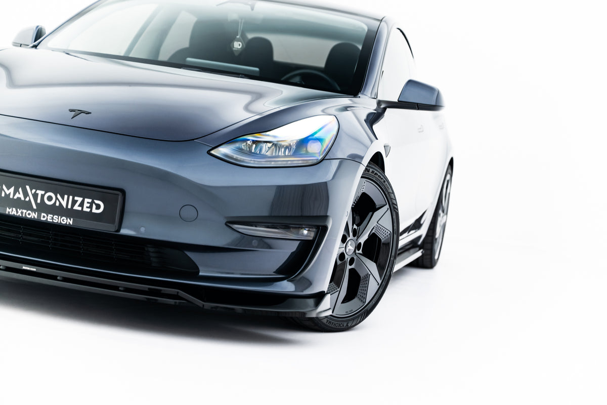 Set of Splitters suitable for Tesla Model 3