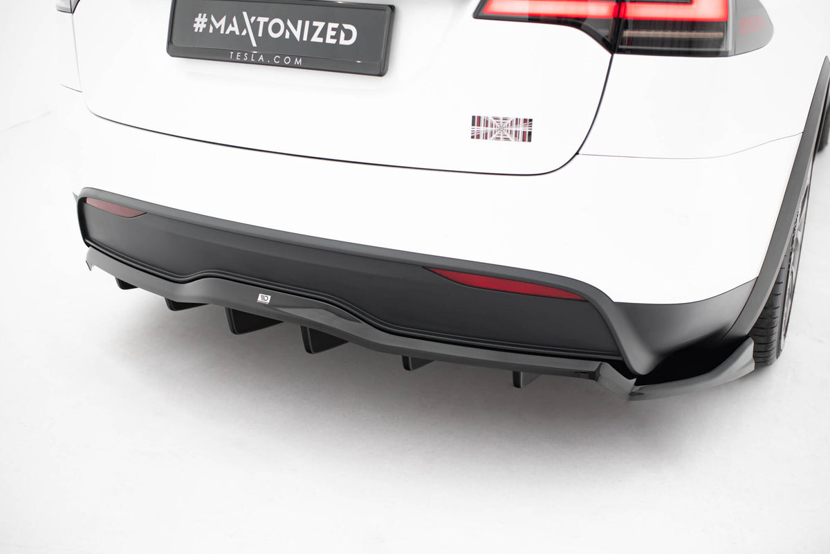 Set of Splitters suitable for Tesla Model X Mk1 Facelift