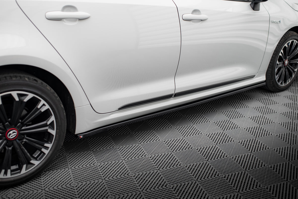 Set of Splitters suitable for Toyota Corolla XII Sedan
