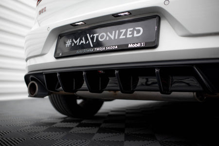 Set of Splitters suitable for Volkswagen Golf GTI Mk7 Facelift