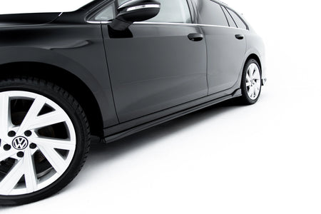 Set of Splitters suitable for Volkswagen Golf Variant Mk8 Facelift