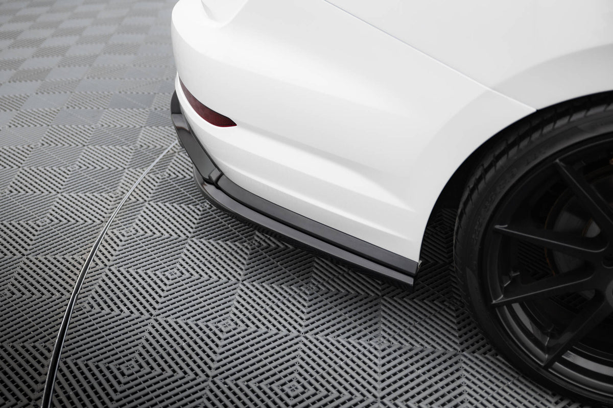 Set of Splitters suitable for Volkswagen Jetta GLI Mk7
